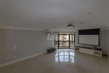 Apartamento com 3 Quartos para alugar, 201m² no Vila Gomes Cardim, São Paulo