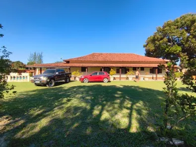 Casa com 6 Quartos à venda, 237m² no Paraty, Araruama