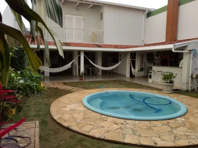 Casa com 3 Quartos à venda, 300m² no Vila Oliveira, Mogi das Cruzes