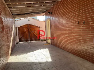 Casa com 2 Quartos para alugar, 70m² no Canto do Forte, Praia Grande