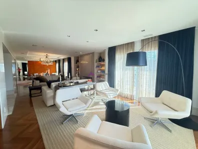 Apartamento com 3 Quartos à venda, 227m² no Jardim Vila Mariana, São Paulo