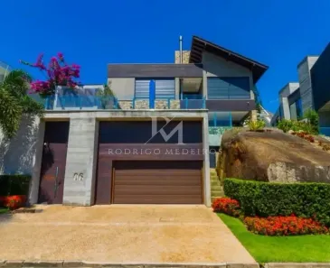 Casa de Condomínio com 4 Quartos à venda, 478m² no Cacupé, Florianópolis
