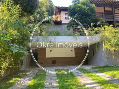 Casa de Condomínio com 3 Quartos à venda, 390m² no Itaipu, Niterói