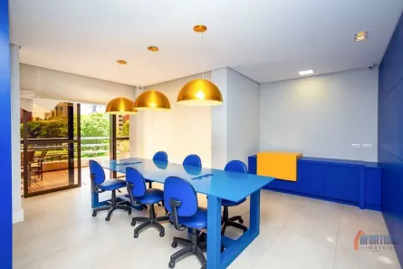 Sala Comercial à venda, 243m² no Água Verde, Curitiba