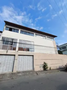 Casa com 4 Quartos para alugar, 291m² no Maringá, Serra