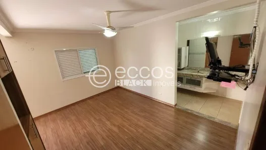 Casa com 4 Quartos à venda, 289m² no Tabajaras, Uberlândia