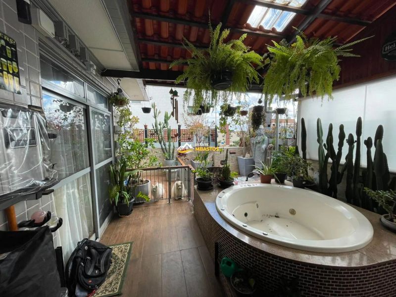 Cobertura com 4 quartos — Castelo, Belo Horizonte