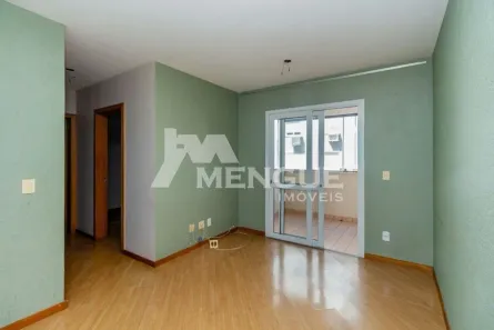 Apartamento com 2 Quartos à venda, 68m² no Jardim Itu, Porto Alegre