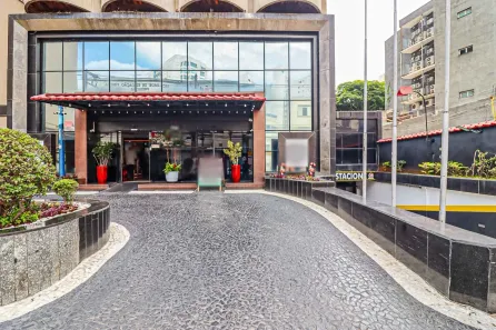 Ponto Comercial com 7 Quartos para alugar, 694m² no Liberdade, São Paulo