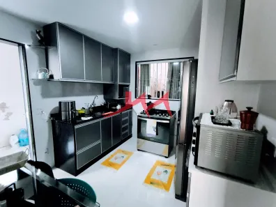 Casa com 2 Quartos à venda, 180m² no Colubande, São Gonçalo