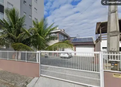Lote/Terreno à venda, 306m² no Gravatá, Navegantes