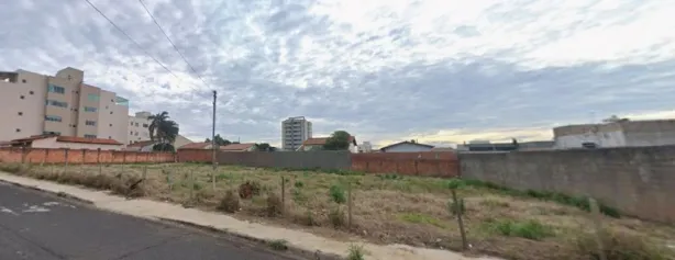 Lote/Terreno à venda, 2520m² no Santa Mônica, Uberlândia