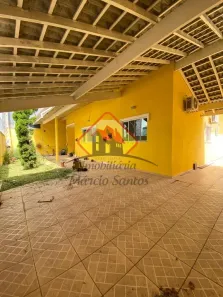 Imóvel Comercial com 3 Quartos para alugar, 380m² no Chácara Guizard, Taubaté