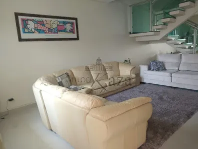 Sobrado com 4 Quartos à venda, 278m² no Loteamento Villa Branca, Jacareí