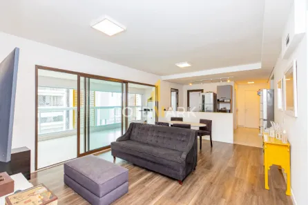 Apartamento com 3 Quartos à venda, 137m² no Jardim das Acácias, São Paulo