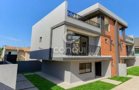 Sobrado com 3 Quartos à venda, 155m² no Boqueirão, Curitiba