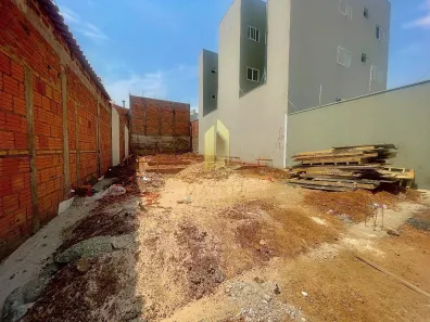 Lote/Terreno à venda, 189m² no Residencial Júlio D'Élia, Franca