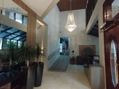 Apartamento com 3 Quartos para alugar, 115m² no Centro, Florianópolis