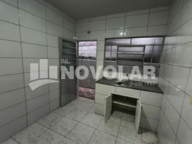 Casa com 1 Quarto para alugar, 40m² no Parque Novo Mundo, São Paulo