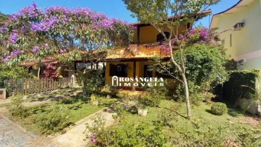 Casa de Condomínio com 4 Quartos à venda, 165m² no Pimenteiras, Teresópolis