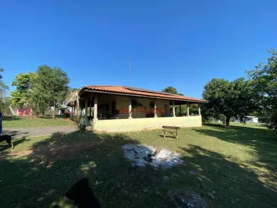 Fazenda/Sítio com 2 Quartos à venda, 246m² no Nova Suiça, Piracicaba