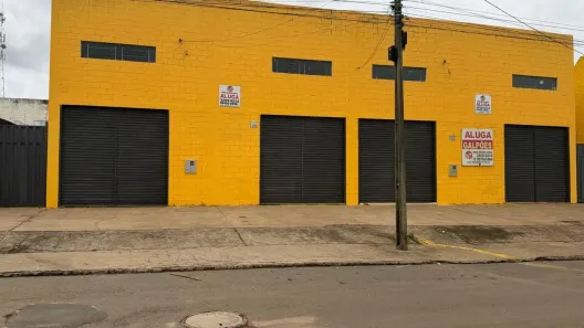 Galpão/Depósito/Armazém para alugar, 318m² no Parque Primavera, Aparecida de Goiânia