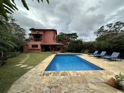 Casa com 4 Quartos para alugar, 400m² no Vila Santo Antônio, Cotia