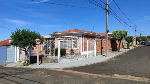 Casa com 3 Quartos à venda, 186m² no Jardim Ártico, Araraquara