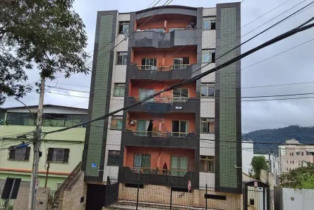 Apartamento com 2 Quartos para alugar, 90m² no Granbery, Juiz de Fora