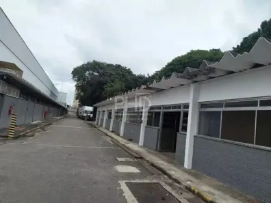 Galpão/Depósito/Armazém para alugar, 3068m² no Piraporinha, Diadema