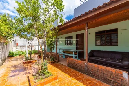 Sobrado com 4 Quartos à venda, 154m² no Xaxim, Curitiba