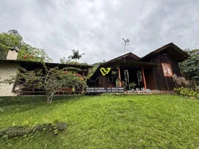 Fazenda/Sítio com 3 Quartos à venda, 200m² no Rio dos Cedros, Rio dos Cedros