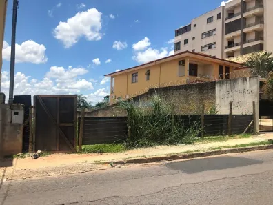 Lote/Terreno à venda, 558m² no Europa, Contagem