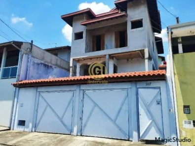 Sobrado com 5 Quartos à venda, 320m² no Jardim Terras de São João, Jacareí