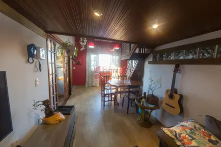 Sobrado com 5 Quartos à venda, 350m² no Bela Vista, Jundiaí