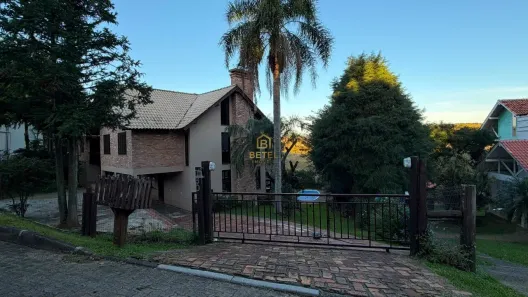 Casa de Condomínio com 5 Quartos para alugar, 824m² no Residencial Giardino (Barro Vermelho), Gravataí