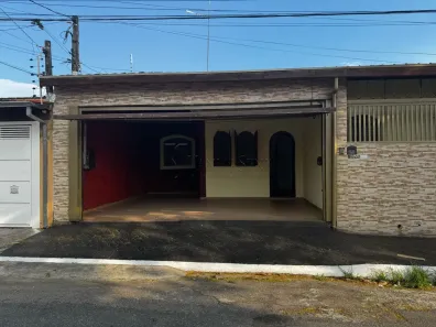 Casa com 6 Quartos à venda, 197m² no Vila Zezé, Jacareí