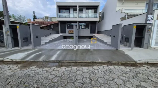 Casa com 3 Quartos à venda, 145m² no Lagoa da Conceição, Florianópolis