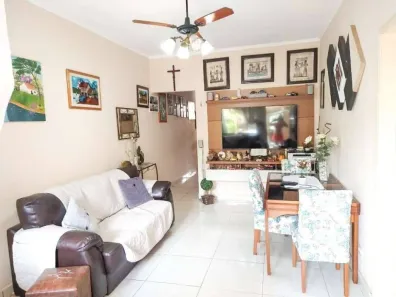Casa com 3 Quartos à venda, 120m² no Marapé, Santos
