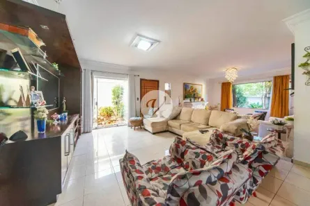 Sobrado com 4 Quartos para alugar, 400m² no Vila Homero Thon, Santo André