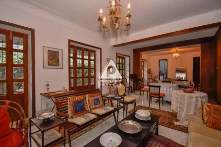 Casa com 3 Quartos à venda, 276m² no Cosme Velho, Rio de Janeiro