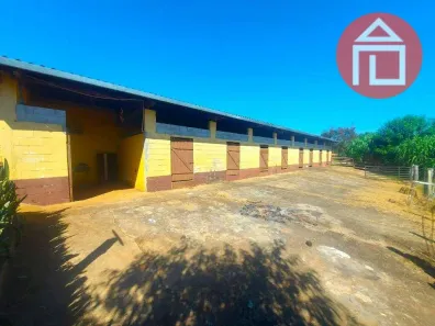 Fazenda/Sítio com 2 Quartos à venda, 200m² no Bairro do Menin, Bragança Paulista