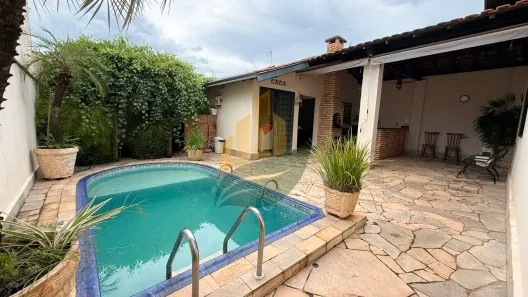 Casa com 3 Quartos à venda, 188m² no Bairro das Bandeiras, Araçatuba