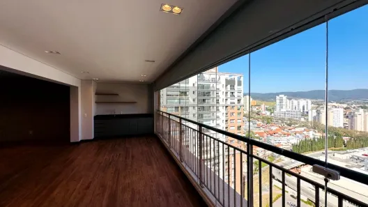 Apartamento com 4 Quartos para alugar, 175m² no Anhangabaú, Jundiaí