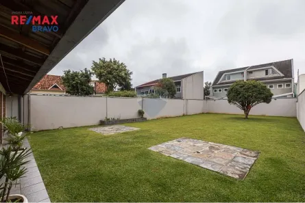 Sobrado com 4 Quartos à venda, 336m² no Jardim das Américas, Curitiba