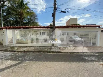 Casa com 3 Quartos à venda, 300m² no Parque Continental, São Paulo