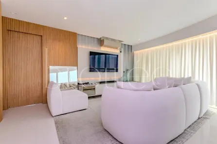 Apartamento com 4 Quartos para alugar, 132m² no Centro, Balneário Camboriú