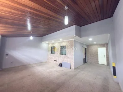Sobrado com 3 Quartos à venda, 228m² no Vila Aparecida, Taubaté