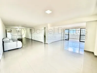 Apartamento com 4 Quartos à venda, 226m² no Lagoa Nova, Natal