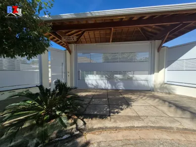 Fazenda/Sítio com 3 Quartos à venda, 2365m² no Jardim Flamboyant II, Boituva